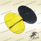 Rubber Curry Comb - E010026